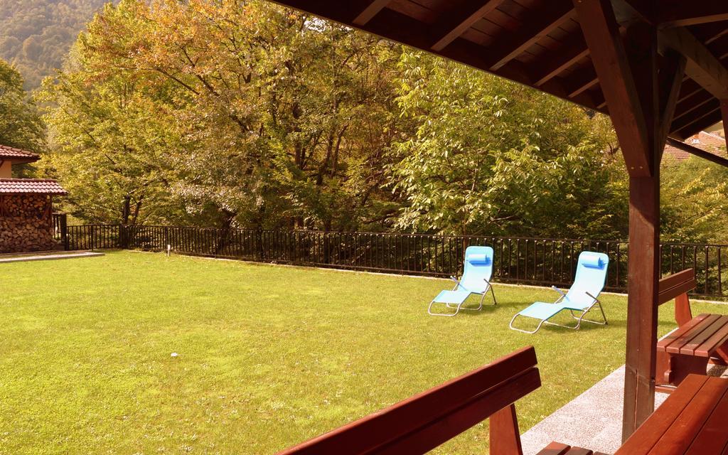 Boyana Vacation Houses Cserni Vit Kültér fotó